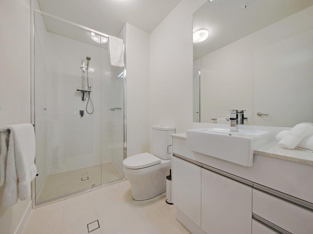 Link Portside Wharf Apartment Hotel Brisbane Szoba fotó